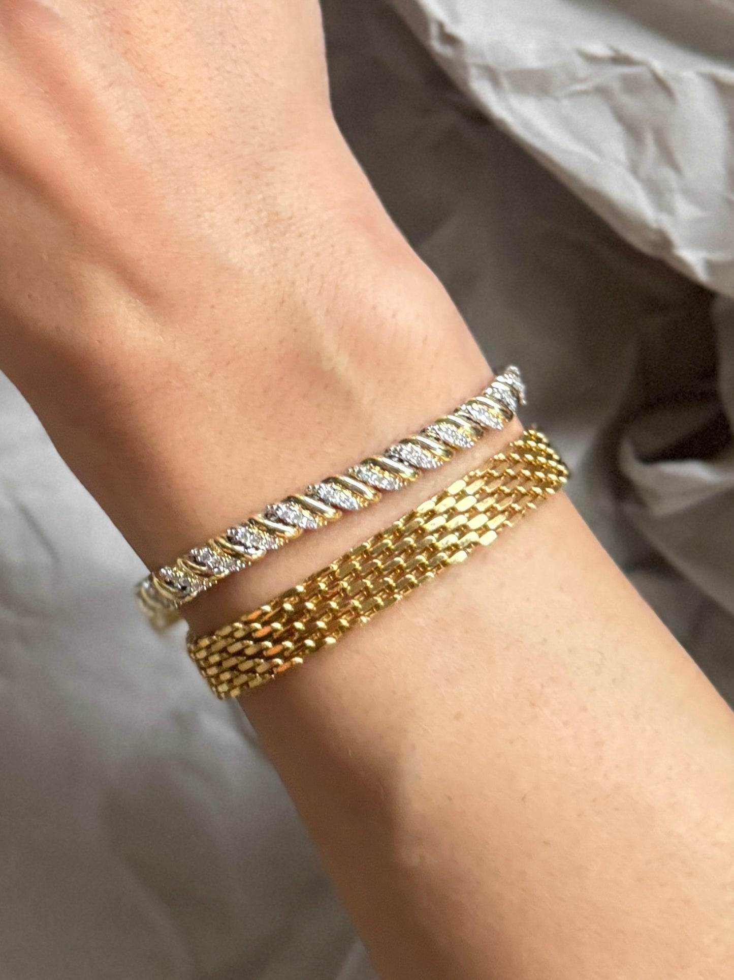 Golden Mesh Armband