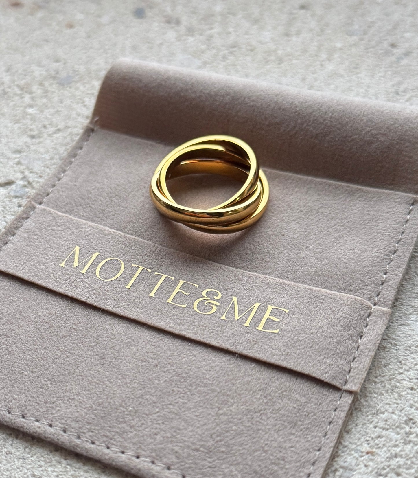 Pur Golden Trias Ring
