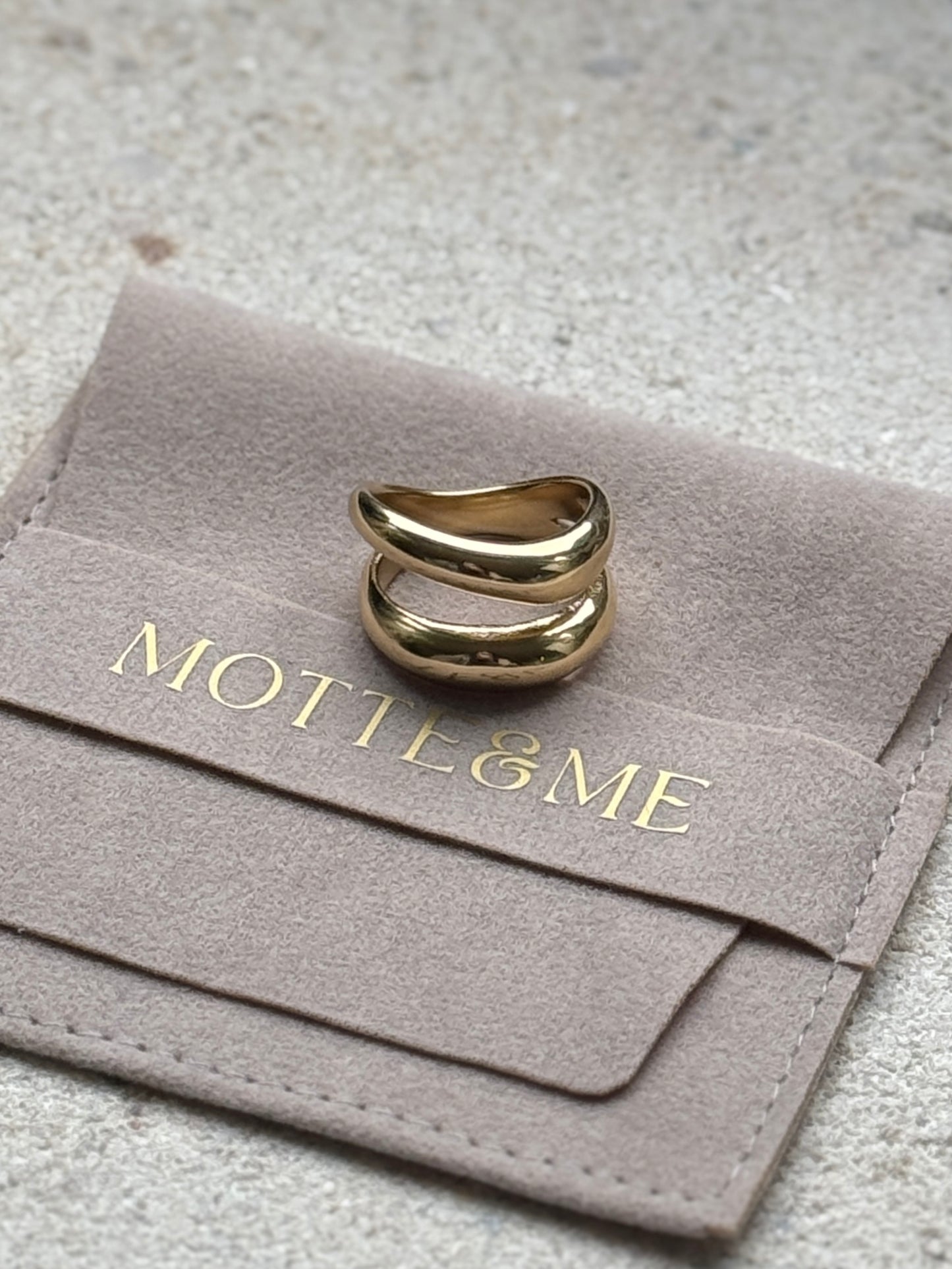 Statement Ring Gold