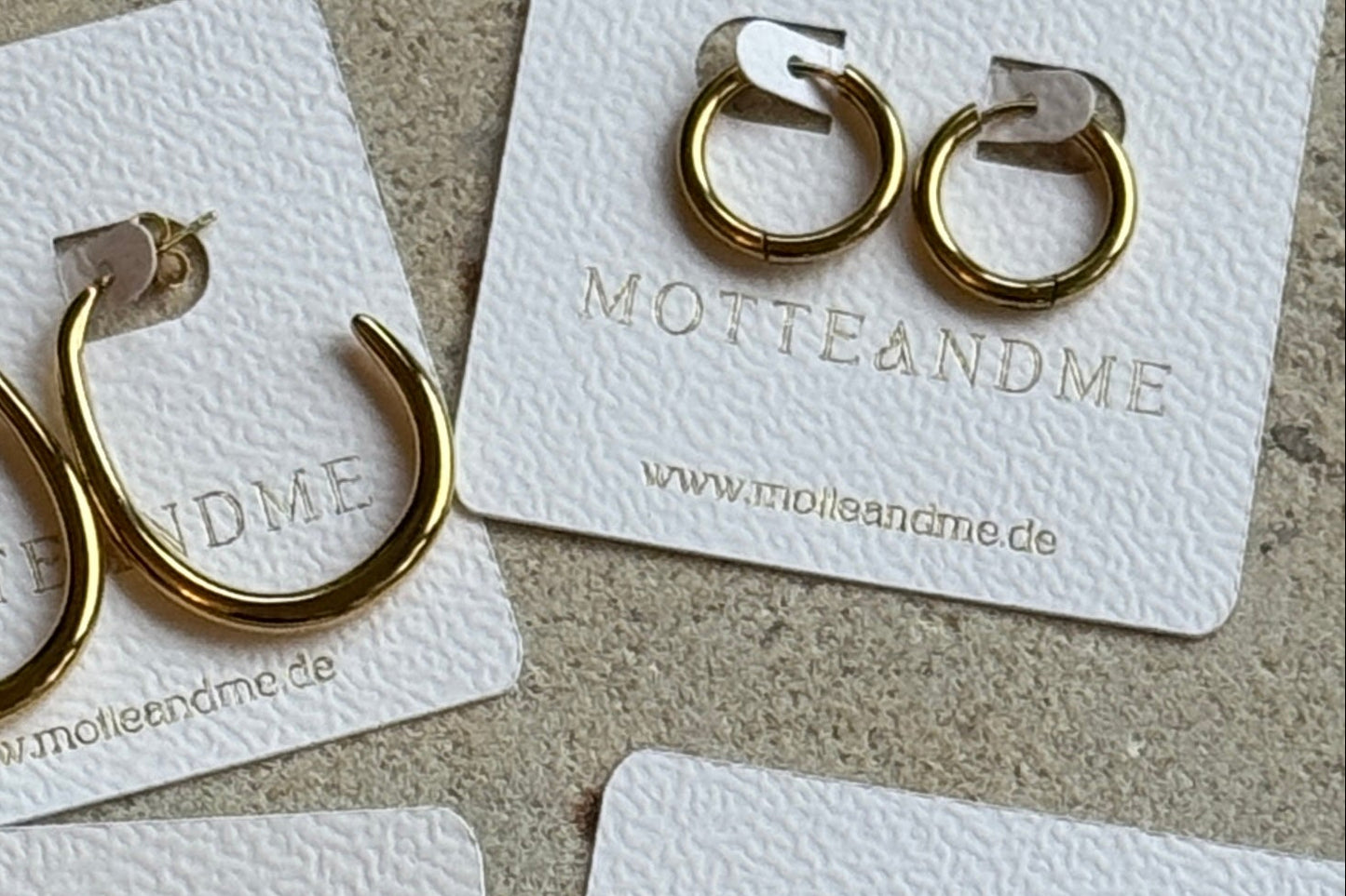 Golden Basic Hoops Medium