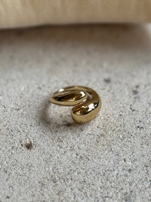 Golden Teardrop Ring