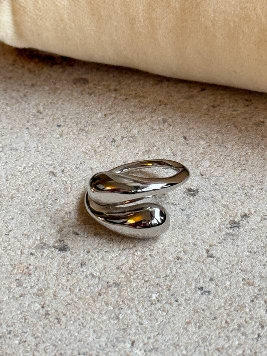 Silver Teardrop Ring