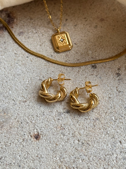 Golden mini vintage Hoops